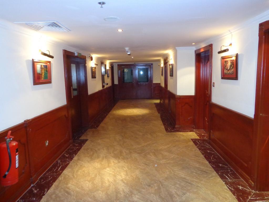 Bahrain Carlton Hotel Manama Zewnętrze zdjęcie