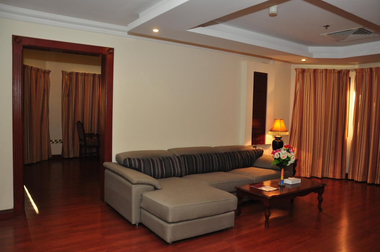 Bahrain Carlton Hotel Manama Zewnętrze zdjęcie